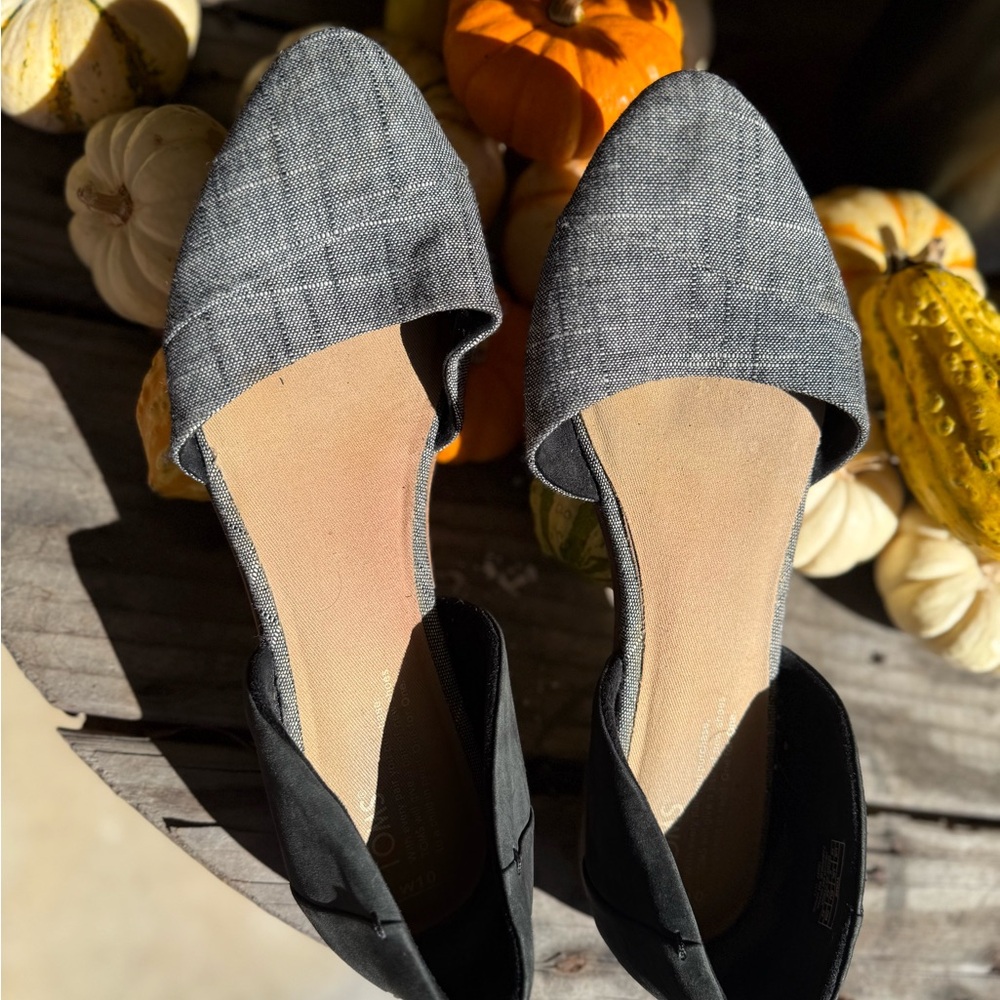 Toms Black and Gray Women's Flats